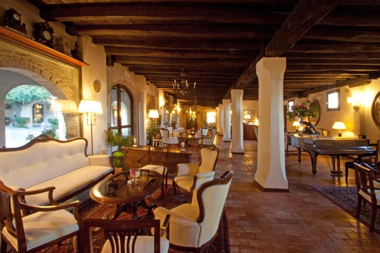 Hotel Villa Luppis Pasiano Di Pordenone ภายนอก รูปภาพ